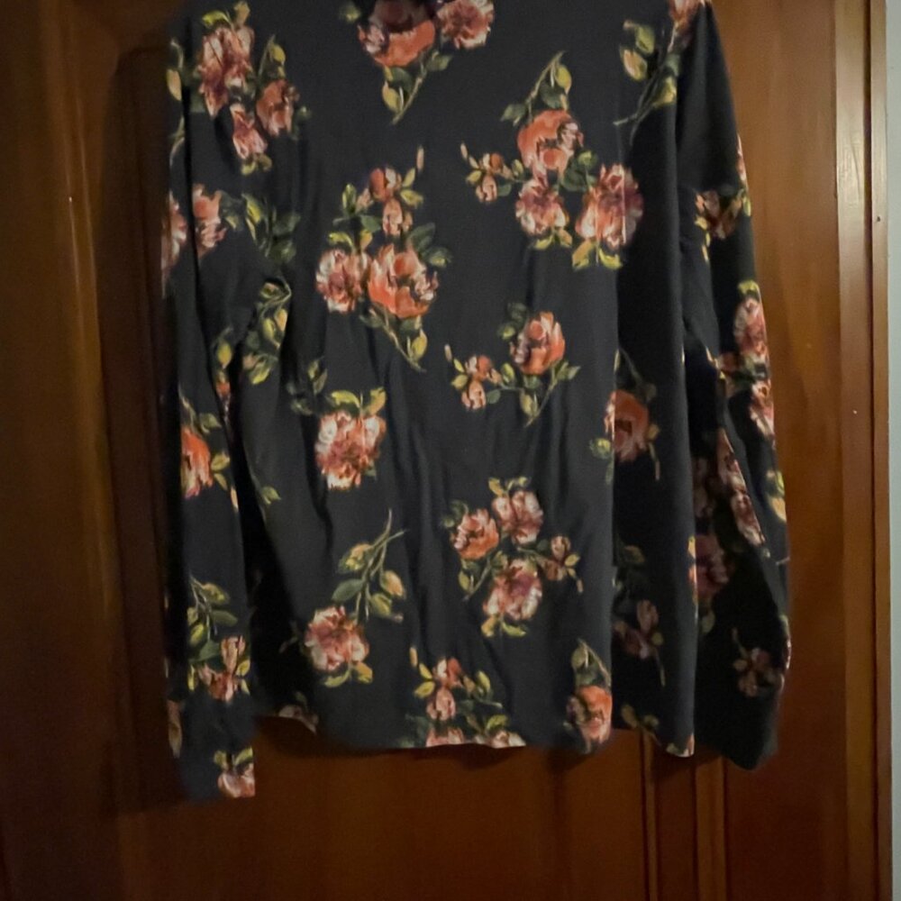 Ann Taylor Loft Floral Mock Neck Top